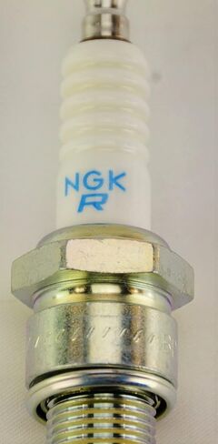 NGK سلسلة قياسية شرارة التوصيل BPR6ES (2 حزمة) لهوندا 600 قاعدة 1969-1972 0.6L/598cc in Saudi Arabia