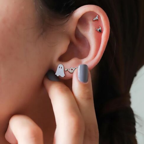 3Pcs Threadless Cartilage Earrings for Women 16G 18G Flat Back Stud 316L Stainless Steel Bat Spider Snake Halloween Helix Tragus Rook Piercing Jewelry in Saudi Arabia