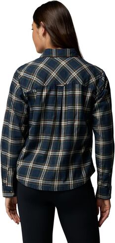 Columbia Women's Blue Point Creek Woven Long Sleeve Shirt in Saudi Arabia