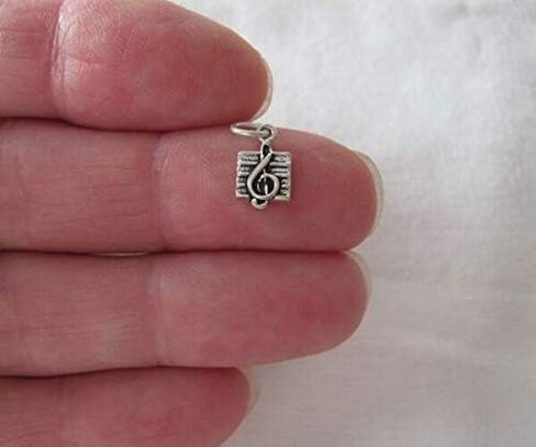 JOELLE STORE Sterling Silver 925 Small Music clef mini tiny charm. JOELLE STORE in Saudi Arabia