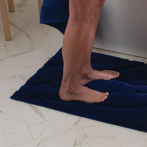 Lacoste Crocodile Rug, Crocodile Rug, 19"x30", Cliff in Saudi Arabia