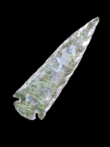 رأس سهم من حجر السج من الكوارتز الشفاف، كريستال طبيعي وحجر علاجي من حجر الصوان رأس سهم صخري 4 بوصة in Kuwait