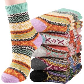 جوارب صوفية للنساء للشتاء الحراري الدافئ وسميك ومريح على شكل طاقم المقصورة جوارب عتيقة هدايا 5 أزواج in Kuwait