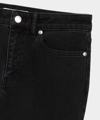 vineyard vines Women's Audrey Jeans in Saudi Arabia