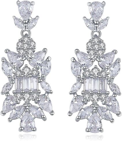 D-color VVS1 Clarity Moissanite Chandelier Drop Earrings in 14K Gold, Wedding or Engagement Earrings for Women, Splendid for Special Occasions in Saudi Arabia