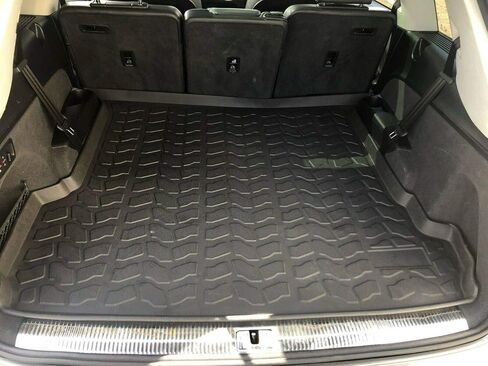 Cargo Liner - Trunk Mat for Audi Q7 SQ7 2016-2025 – Weather-Resistant Trunk Mats for Cars with Raised Lip – Non-Slip Car Trunk Mat Rubber – Easy to Install – Laser Pre-Cut Design in Saudi Arabia