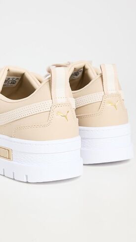 أحذية رياضية نسائية من الجلد من PUMA in Saudi Arabia