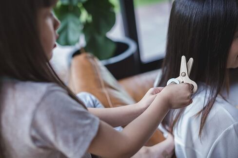 PlanToys Make Up Set for Kids - Sustainably Made from Rubberwood Featuring Organic-Pigment Coloring and Water-Based Dyes with a Mirror, Brush, Bag, and 5 Pieces of Makeup in Kuwait