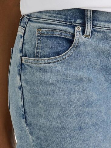 بنطلون جينز Lee Women's Ultra Lux Comfort مع Flex Motion Slim Straight Jean مع Ever Fit in Saudi Arabia