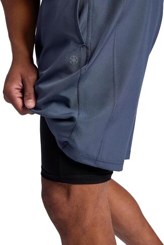 شورت Gaiam الرجالي Upside 7 بوصات مع بطانة، مقاس قياسي، خامة خفيفة الوزن قابلة للتمدد، ماصة للرطوبة in Kuwait