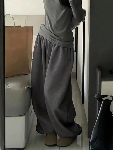 GORGLITTER Women's Baggy Sweatpants Y2K Drawstring High Waisted Loose Long Pants with Pockets in Kuwait