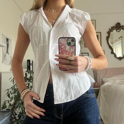 Women Short Sleeve Button Down Shirt Y2K Plaid V Neck Slim Fit Cropped Blouse Vintage Coquette Going Out Tops in Saudi Arabia