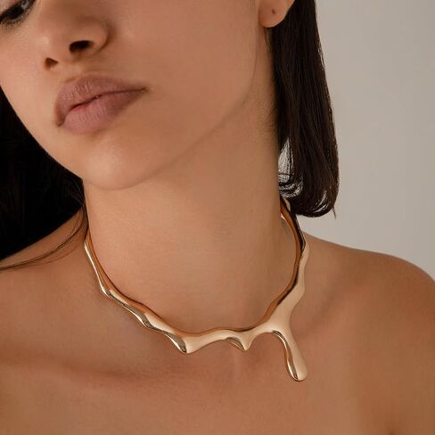 Doubnine Modern Wavy Choker Necklace, Silver/Gold-Tone, Elegant Design Choker Style Contemporary Fashion Jewelry for Women in Saudi Arabia