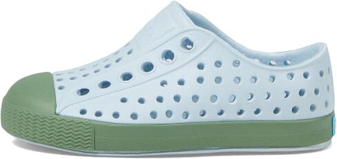 Native Shoes Kids Jefferson (طفل صغير/طفل صغير) - جزء علوي وبطانة من مادة EVA - ثقوب للتحكم في درجة الحرارة أزرق هوائي/أخضر بحيرة 6 طفل صغير M in Saudi Arabia