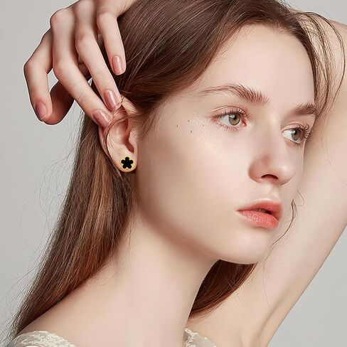5 Pieces Lucky Clover Jewelry Set for Women Gold Jewelry Set 18K Gold Plated Flower Design Five Leaf Necklace Bracelet Ring Earrings for Women in Kuwait