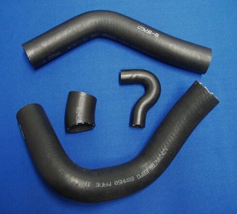 Lincoln OEM Radiator Hose Set for Lincoln Welders SA-200, SA-250 F-162 & F-163 Continental Flathead Gas Engines - 4 Piece Set - Black Rubber Hoses in Saudi Arabia