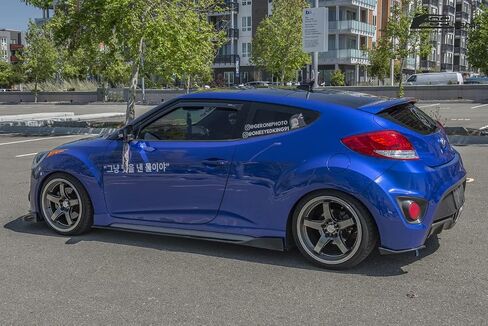 Extreme Online Store Replacement for 2012-2017 Hyundai Veloster Models | EOS Visors JDM in-Channel Style Smoke Tinted Side Vents Rain Guard Window Deflectors DWV-V128 in Saudi Arabia