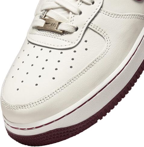 Nike Men's Modern in Saudi Arabia