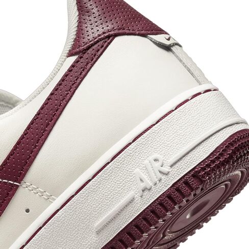 Nike Men's Modern in Saudi Arabia