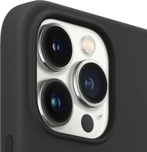 Apple iPhone 13 Pro Leather Case with MagSafe - Midnight in Saudi Arabia