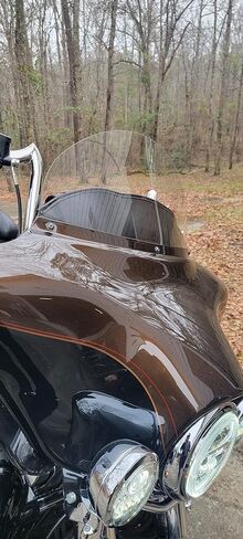 Harley Davidson 10" clear windshield for 1996-2013 Street Glide/Electra Glide/Ultra Classic/Tri-Glide, made of Makrolan polycarbonate with AR2 abrasion resistant coating in Saudi Arabia