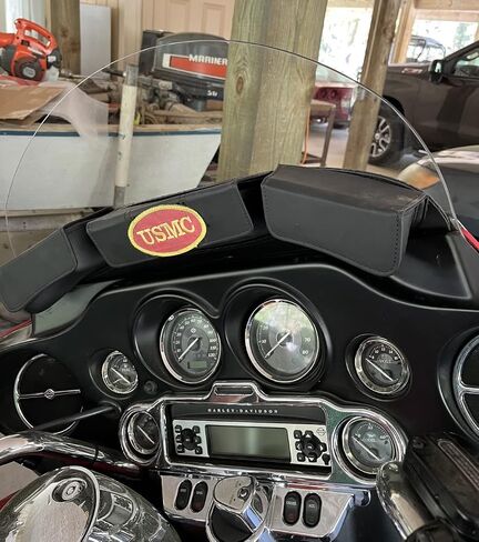 Harley Davidson 10" clear windshield for 1996-2013 Street Glide/Electra Glide/Ultra Classic/Tri-Glide, made of Makrolan polycarbonate with AR2 abrasion resistant coating in Saudi Arabia