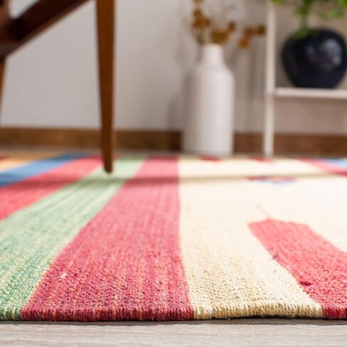 SAFAVIEH Montauk Collection Runner Rug - 2'3" x 7', Red & Blue, Handmade Flat Weave Boho Tribal Southwestern Cotton Fringe, Ideal for High Traffic Areas in Living Room, Bedroom (MTK554Q) in Saudi Arabia