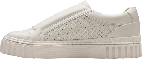 Clarks Women's Apartment Sneaker in Saudi Arabia