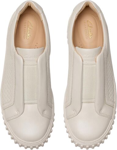 Clarks Women's Apartment Sneaker in Saudi Arabia