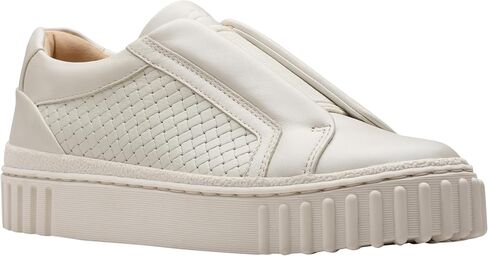 Clarks Women's Apartment Sneaker in Saudi Arabia