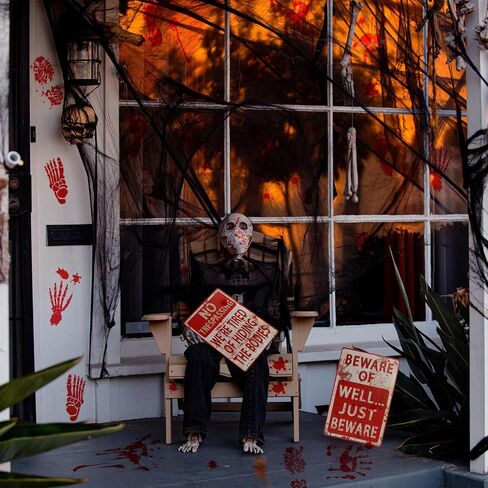 Outus 8 Pcs Halloween Decoration Signs and Halloween Handprint Footprint Window Stickers Set Including 2 8" x 12" Decorative Signboard 6 10" x 14" Sticker for Window Wall Floor Glass in Saudi Arabia