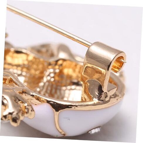 1Set Christmas Brooch Alloy with Bell Snowman Design Holiday Parties Themed Events and Costume Accessories in Saudi Arabia
