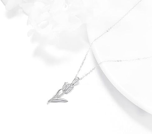 14K Gold Tulip Necklace for Women,14K Real Gold Tulip Flower Pendant Necklace Jewelry Birthday Christmas Gift for Mom Her Wife Sister in Kuwait