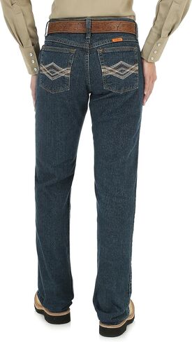 جينز نسائي من Wrangler Fr Western متوسط ​​الارتفاع ذو قصة طويلة in Kuwait