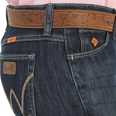 جينز نسائي من Wrangler Fr Western متوسط ​​الارتفاع ذو قصة طويلة in Kuwait