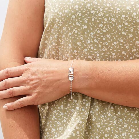 سوار مخصص للاسم مطلي بالذهب عيار 18 قيراط، سوار قابل للتعديل بنص مخصص للاسم، هدية مخصصة للنساء in Kuwait