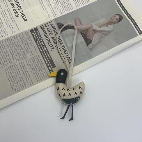 حقيبة سحر فراخ البط مضحك لطيف سلسلة المفاتيح تصميم الجلود لمحفظة البطة السوداء in Kuwait