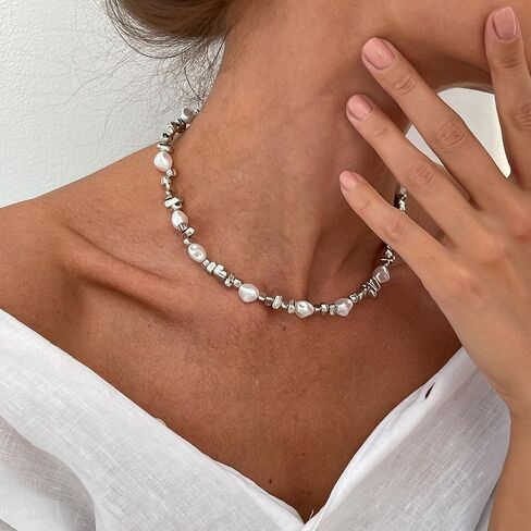 Gold Statement Necklace for Women Pearl and Gold Necklace Trendy Baroque Pearl Choker for Women Jewelry in Saudi Arabia