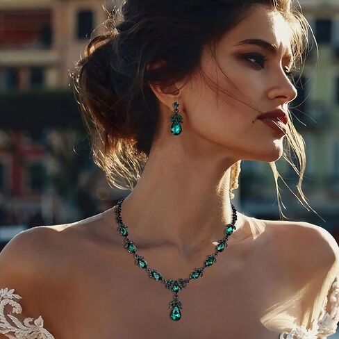 مجموعة مجوهرات الزفاف من Crysdue Elegance Leaf للنساء لوصيفات العروس، أقراط متدلية من الكريستال النمساوي على شكل دمعة لحفلات التخرج in Kuwait
