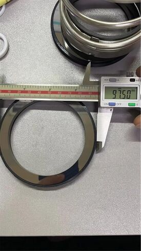 1 قطعة 560C-D-75 الأختام الميكانيكية مزدوجة الوجه مادة الختم المزدوج SIC/TC/SIC/TC/VIT in Saudi Arabia