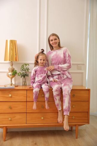 Baby Girl Outfits Mommy and Me Tie Dye Matching Sweatshirt Set Jogger Pants Lounge Sets Long Sleeve Pullover sets in Kuwait