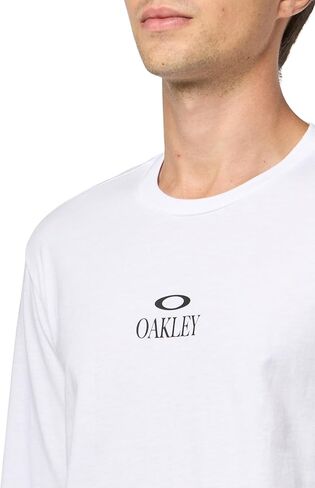 Oakley Men's T-Shirt in Saudi Arabia