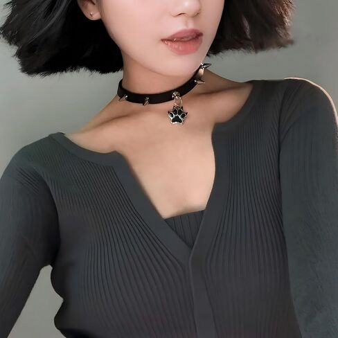 فاسق جلدية المختنق قلادة القوطية الأسود مسنبل المختنق طوق للنساء هالوين الجمجمة حلي مجوهرات تأثيري القوطية الملحقات in Kuwait