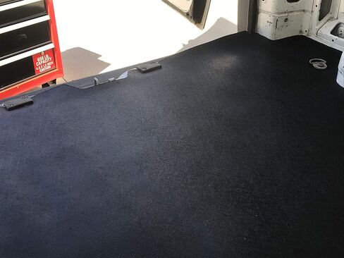 سجادة شحن Rezaw-Plast لسيارة Dodge Ram Promaster 2014-2025 /طول حمولة 8 أقدام وقاعدة عجلات 118/ بطانة سرير متينة مضادة للانزلاق عديمة الرائحة وملائمة حسب الطلب باللون الأسود in Kuwait