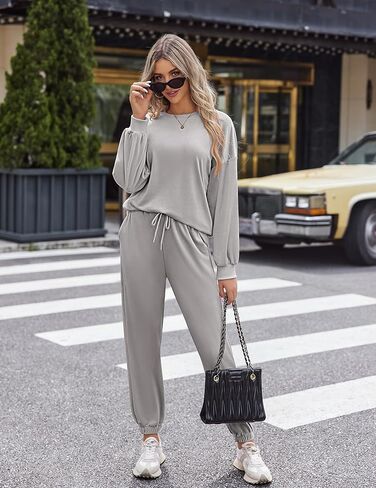 Beyove Women Velour Sweatsuits 2 Piece Tracksuit Sets with Pockets Sweatshirt & Sweatpants Leisure Jogger Outfits S-XXL in Kuwait