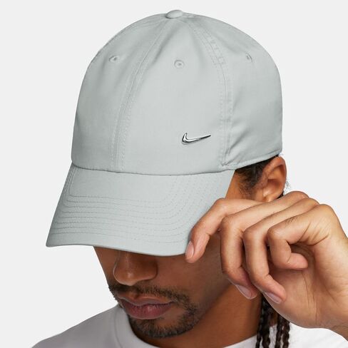 Nike Men's Club Unstructured Futura Wash Cap in Saudi Arabia
