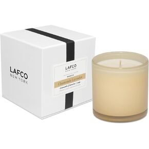 شمعة LAFCO New York الكلاسيكية، بحري - 6.5 أونصة - وقت احتراق لمدة 50 ساعة - وعاء زجاجي منفوخ يدويًا قابل لإعادة الاستخدام - صنع في الولايات المتحدة الأمريكية in Kuwait