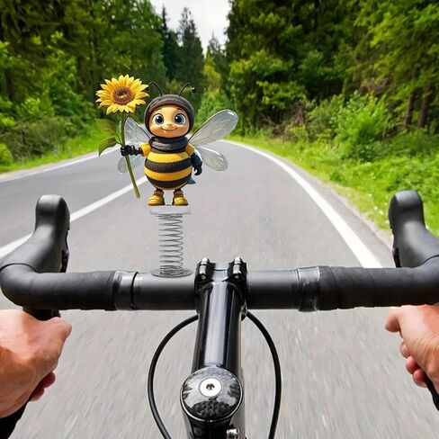 1Pc Acrylic Car Accessories, Bee Car Dashboard, Great Gifts For Friends And Family, Multifunctional Home Or Office Decorations, Decoration Accessories in Saudi Arabia