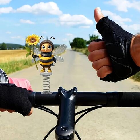 1Pc Acrylic Car Accessories, Bee Car Dashboard, Great Gifts For Friends And Family, Multifunctional Home Or Office Decorations, Decoration Accessories in Saudi Arabia