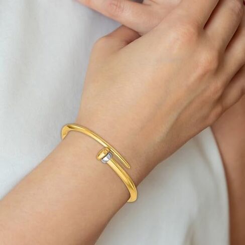 Diamond2Deal 18K Yellow Gold Two-tone Polished Bypass Hinged Bangle Bracelet in Saudi Arabia